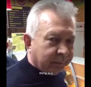 «Подарок на день рождения»: главу Туапсе задержали с крупной взяткой  (В СК уточнили, что он задержан «в физическом, а не юридическом смысое»)