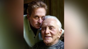 Звезде Голливуда Кирку Дугласу исполнился 101 год