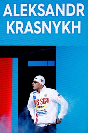 Россиянин Александр Красных выиграл золото на чемпионате Европы по плаванию