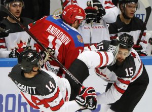 Сборная России по хоккею победила команду Канады на Кубке Первого канала