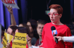 Журналистикой здесь и не пахнет. Журналистка Татьяна Фельгенгауэр назвала коллег, которые заискивали перед Путиным, позорищем