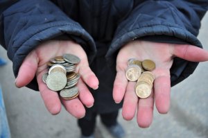 Бедность в России замерла на высоком уровне