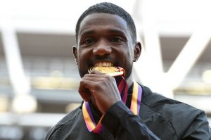 В центре допингового скандала оказались чемпион мира по бегу из США Джастин Гэтлин и его тренер