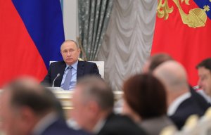 Путин подписал закон о продлении заморозки накопительной части пенсии