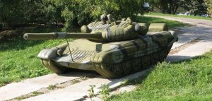 В России и мире растёт спрос на надувные танки и ракеты - компания-производитель