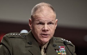 Пентагон пытается сгладить слова командующего морпехами США о надвигающейся войне в Европе