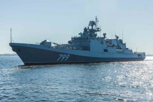 Новейший фрегат "Адмирал Макаров" передали Минобороны