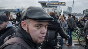 Судьба активиста: борец с Путиным сбежал в Европу и возненавидел ее (История рядового активиста, бежавшего из РФ от уголовного преследования, а оказавшемуся в суде за клевету и гомофобию)