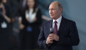 "Сделали всё возможное". Путин поблагодарил правительство за пятилетнюю работу