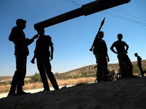 «Атака боевиками российской базы в Сирии была невозможна без участия США» (Клинцевич заподозрил участие США в ракетной атаке боевиков на базу России в Сирии)