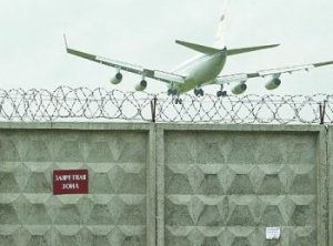 Невзлётная полоса. В России осталось меньше аэропортов и аэродромов, чем в штате Аляска.