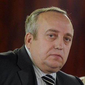 Клинцевич не исключил, что напавших на Хмеймим боевиков вел американский инструктор