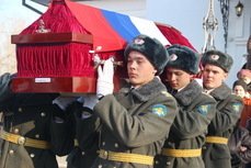 19:12, 5 января 2018 Происшествия В Хабаровске простились с погибшим в Сирии военным