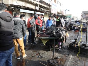 На площади в Багдаде двойной теракт - минимум 26 человек убиты и около 100 ранены