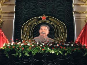 Минкульт отозвал прокатное удостоверение у комедии "Смерть Сталина"