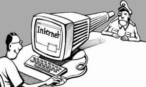 Минкомсвязи: сайты с комментариями — это организаторы распространения информации, которым нужно сотрудничать с ФСБ