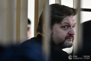 Белых приговорили к восьми годам колонии строгого режима