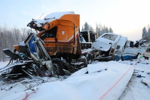 Завершено расследование уголовного дела по обвинению двоих сотрудников ГИБДД Башкирии, халатность которых повлекла трагическое ДТП в ХМАО в декабре 2016 года