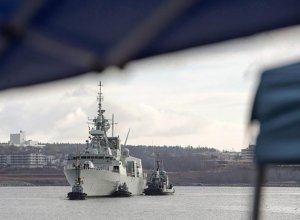 “Пишу тебе из горящего танка…”- в исполнении канадского моряка