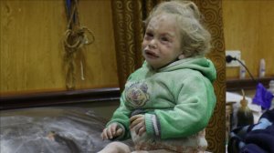 [фейк] ВВС Сирии сбросили бочковую бомбу с хлорным газом на населенный пункт в районе Серакиб в Идлибе - агентство Анадолу