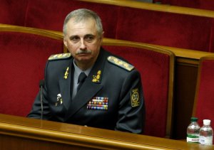При Януковиче руководство Минобороны назначали в Кремле. А сейчас – в Вашингтоне?