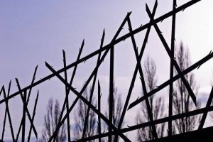 Детский концлагерь Саласпилс: власти Латвии создают «образ санатория»