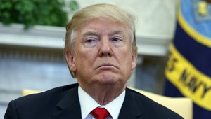 Трамп назвал провалом меморандум демократов по «российскому расследованию»