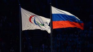 "....желающих нести флаг на открытии Игр из числа спортсменов нет...."  (Паралимпийский комитет России просит IPC, чтобы флаг флаг команды  на открытии Игр нес волонтер)