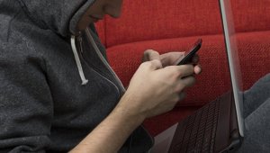 Смартфоны на Android оказались под угрозой из-за подслушивающего вируса
