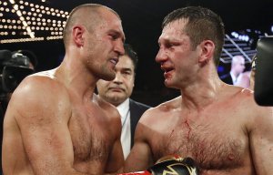 Сергей Ковалев защитил титул чемпиона мира WBO, выиграв у Игоря Михалкина