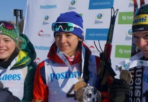 Анастасия Гореева выиграла гонку преследования среди девушек на ЧМ по биатлону в Отепя