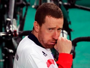 Пятикратного олимпийского чемпиона по велоспорту Брэдли Уиггинса обвинили в приеме допинга
