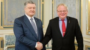 Спьяну или по тупости Порошенко дал «Газпрому» прекрасный козырь для пересмотра решения Стокгольмского арбитража