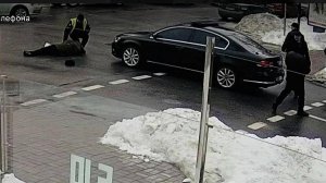 Кортеж Порошенко сбил старика в центре Киева