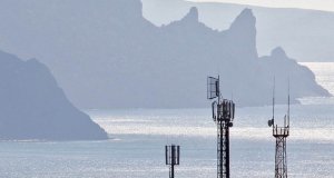Мобильные операторы снизили цены на роуминг в Крыму в три-пять раз – минсвязи
