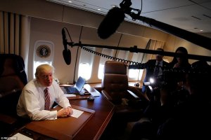 Главной причиной отставки госсекретаря Трамп назвал разногласия по иранской сделке
