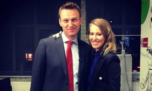 Навальный отказался сотрудничать с Собчак и ее партией (Оппозиционер отказался верить в "ритуальные фразы" журналистки)