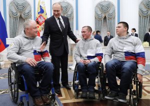 Путин: Россия проведет соревнования для паралимпийцев, не допущенных до Игр в Пхёнчхане