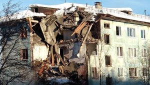 В Мурманске обрушились четыре этажа жилого дома