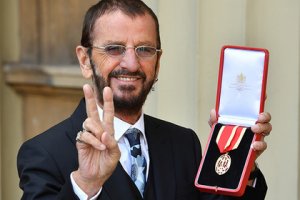 Ринго Старр стал Рыцарем Британской империи