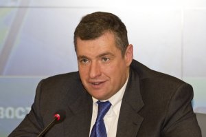 Бойкот Госдумы и Слуцкого: чего хотят СМИ и какую реакцию получают от депутатов