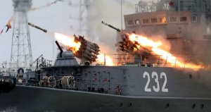 Через 15 секунд 12 пробоин: новые гравиракеты комплекса «Запад» (В ВМФ России поступают на вооружение гравитационные ракеты 90Р1 - для уничтожения подводных лодок)