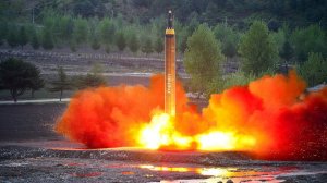 «Поставляли оружие всем, кто готов платить»: Киев допустил наличие в ракетах КНДР украинских элементов