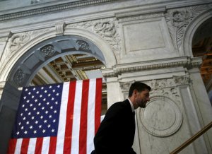 Число высылаемых российских дипломатов перевалило за 150