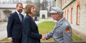 В Таллине наркоманы украли у офицера НАТО планшет с тайнами альянса