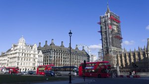 Россиянам рекомендовали "взвесить целесообразность" поездок в Британию