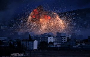 Пентагон обеспокоен возможностью гибели россиян при ударах по Сирии  (Вашингтон может предупредить Москву о времени и местах ударов, но военные опасаются, что Москва передаст эти данные сирийцам)