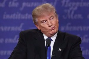 Washington Post: Трамп распорядился отложить введение новых антироссийских санкций