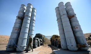 Лавров: Россия рассмотрит все пути укрепления безопасности Сирии, включая поставку С-300