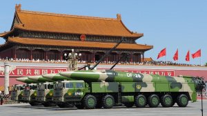 Китай вооружился новыми баллистическими ракетами